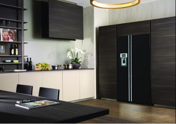 Холодильник IO MABE ORE24VGHF B