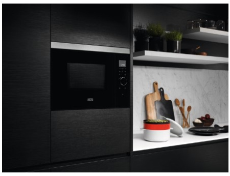 Встраиваемая микроволновая печь AEG MBE2658DEM