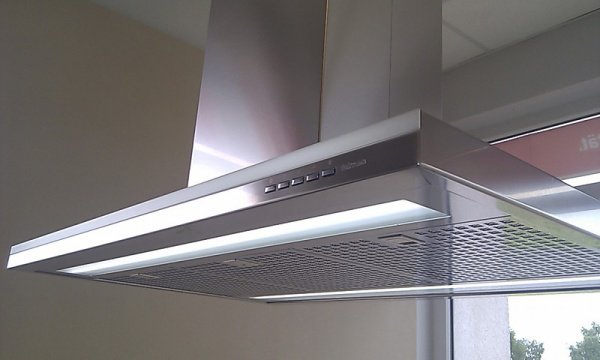 Вытяжка Falmec Lumen isola 120 Вытяжка Falmec Lumen isola 120