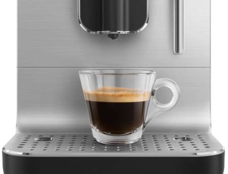 Кофемашина Smeg BCC02BLMEU Кофемашина Smeg BCC02BLMEU