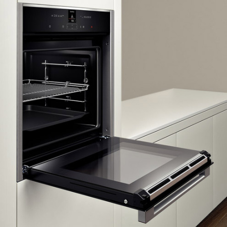 Духовой шкаф Neff B17CR32N1 Духовой шкаф Neff B17CR32N1