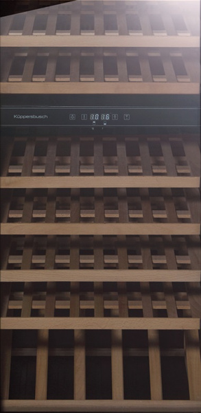 Встраиваемый холодильник для охлаждения вина Kuppersbusch FWK 4800.0 S5