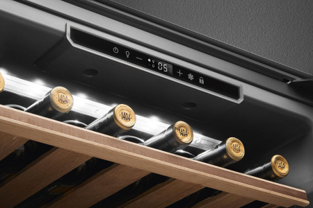 Винный холодильник Smeg CVI321X3 Винный холодильник Smeg CVI321X3