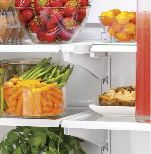 Холодильник IO MABE ICO19JSPR CL